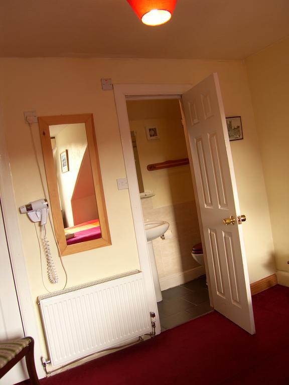 Regis Guest House Edinburgh Ngoại thất bức ảnh