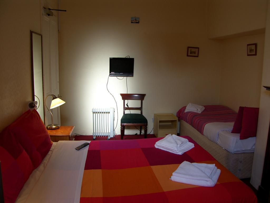 Regis Guest House Edinburgh Phòng bức ảnh